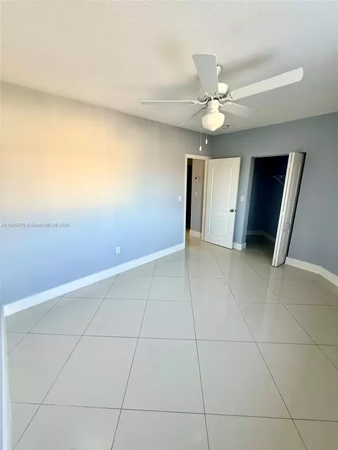 300 E 4th St #203, Hialeah, FL 33010 photo 13