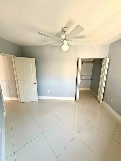 300 E 4th St #203, Hialeah, FL 33010 photo 10
