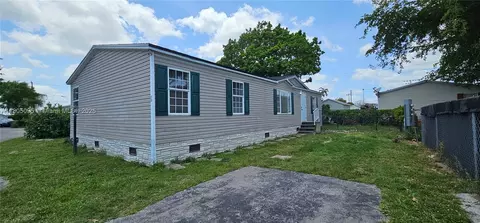 220 NE 12th Ave UNIT 90, Homestead, FL 33030