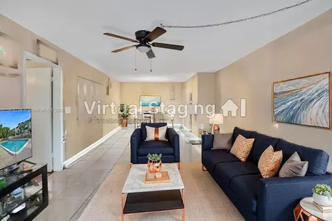 4222 Inverrary Blvd #4213, Lauderhill, FL 33319
