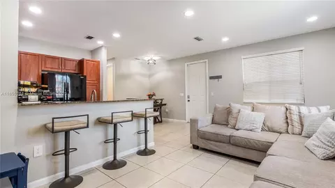 2801 SW 81st Ter, Miramar, FL 33025
