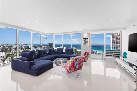 300 S Pointe Dr #2005, Miami Beach, FL 33139