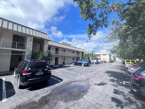 10693 N Military Trl #7, Palm Beach Gardens, FL 33410