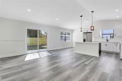 Living - 143 Greentree Cir, Jupiter, FL 33458 photo 1 of 4