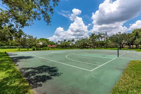 3905 Pinecrest Ct, Weston, FL 33331 photo 35