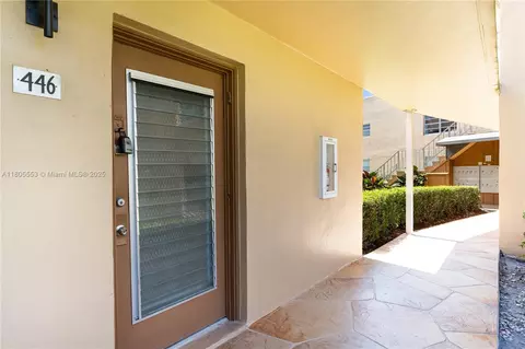 446 Flanders J #446, Delray Beach, FL 33484