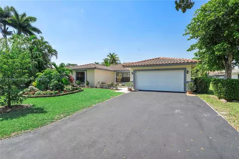 11186 NW 21st St, Coral Springs, FL 33071