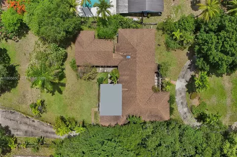 65 NE 152nd St, Miami, FL 33162