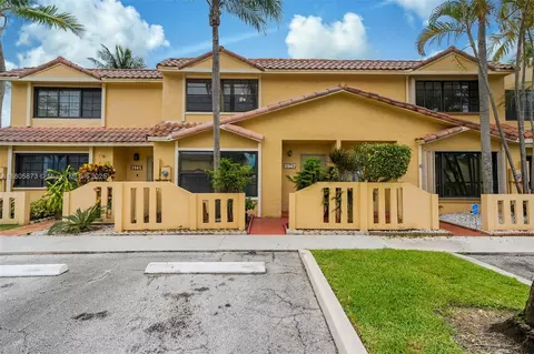 3947 NW 94th Ter #3947, Sunrise, FL 33351