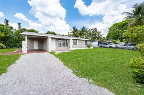 6871 SW 18th St, North Lauderdale, FL 33068