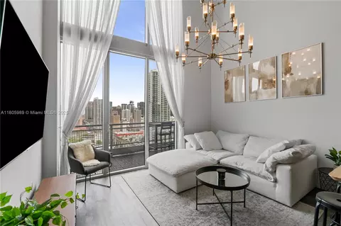 690 SW 1st Ct #2717, Miami, FL 33130