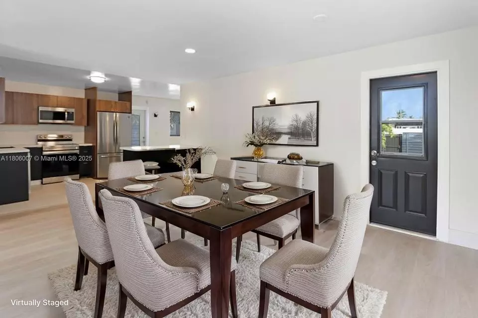 Dining - 1415 Coolidge St, Hollywood, FL 33020 photo 1 of 1