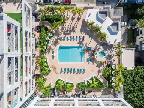 350 NE 24th St #714, Miami, FL 33137