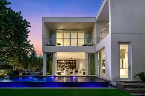 4700 N Meridian Ave, Miami Beach, FL 33140