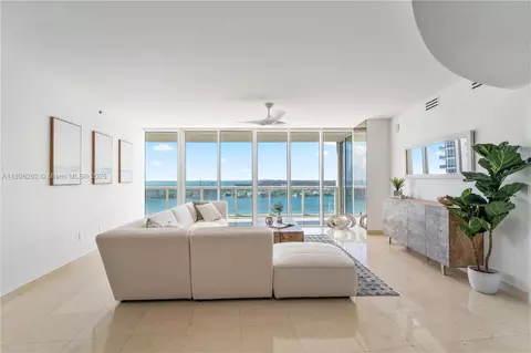 450 Alton Rd #2703, Miami Beach, FL 33139