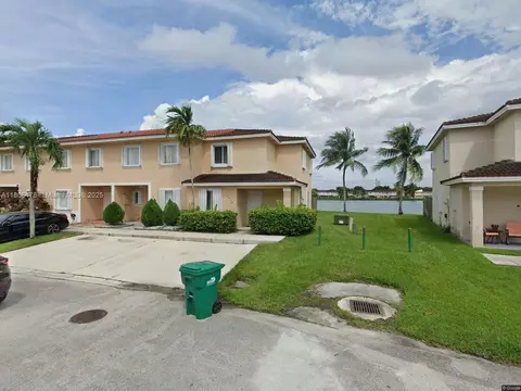 17479 SW 140th Ct, Miami, FL 33177