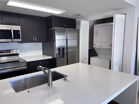 4530 SW 68th Ct Cir #31-6, Miami, FL 33155