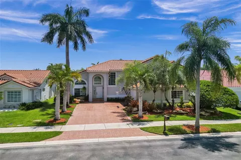 594 Spinnaker, Weston, FL 33326