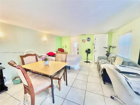 Other - 2465 NE 15th Ave, Pompano Beach, FL 33064 photo 6 of 10