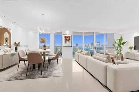 21200 Point Pl #1802, Aventura, FL 33180