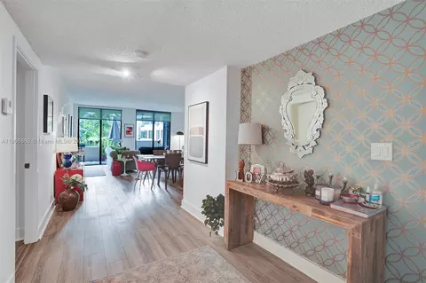161 Crandon Blvd #325, Key Biscayne, FL 33149