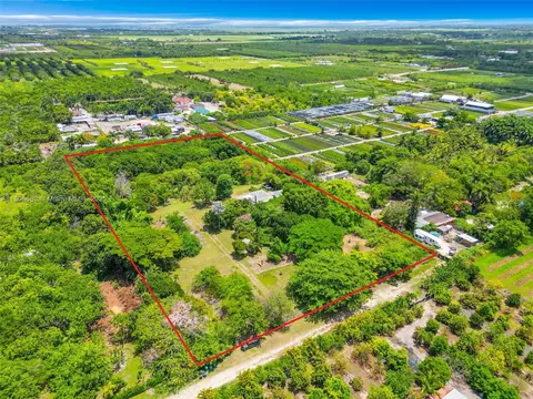18900 SW 186th St, Miami, FL 33187