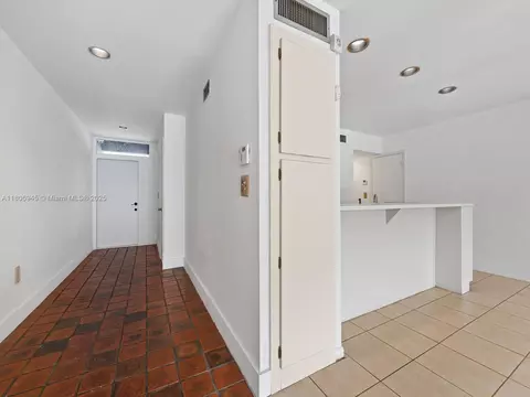 Entry Way - 16380 Briar Patch Pl, Miami Lakes, FL 33014 photo 2 of 3