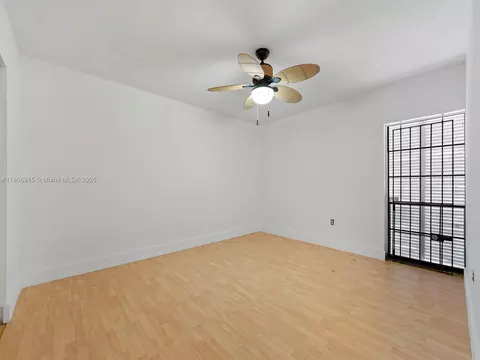 Bedroom - 16380 Briar Patch Pl, Miami Lakes, FL 33014 photo 6 of 7