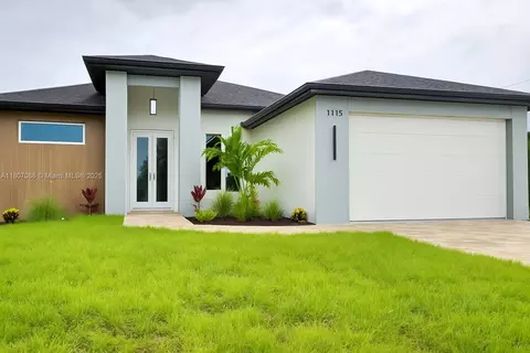 1115 NW 19th Pl, Cape Coral, FL 33993