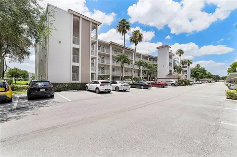 6080 Huntwick Ter #202, Delray Beach, FL 33484
