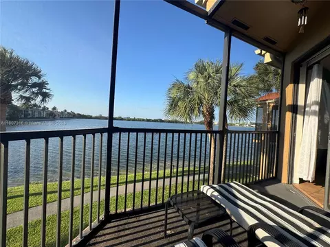 15569 N Miami Lakeway N #204, Miami Lakes, FL 33014