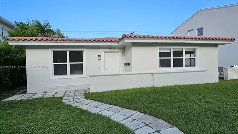 3621 Ponce De Leon Blvd, Coral Gables, FL 33134