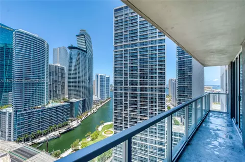 500 Brickell Ave #3103, Miami, FL 33131