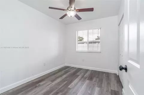 1402 E River Dr, Margate, FL 33063 photo 16