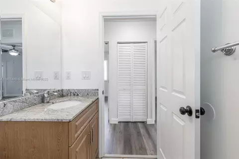 1402 E River Dr, Margate, FL 33063 photo 33