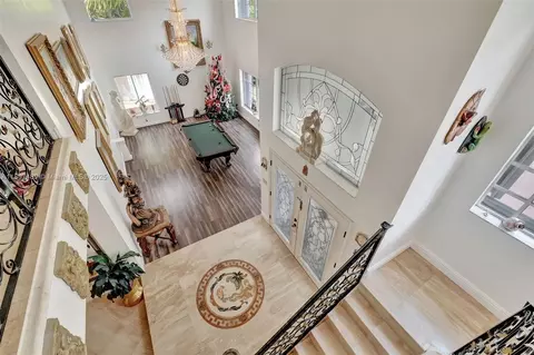 Entry Way - 8360 NW 159th Ter, Miami Lakes, FL 33016 photo 3 of 5