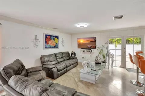 Living - 8360 NW 159th Ter, Miami Lakes, FL 33016 photo 1 of 1