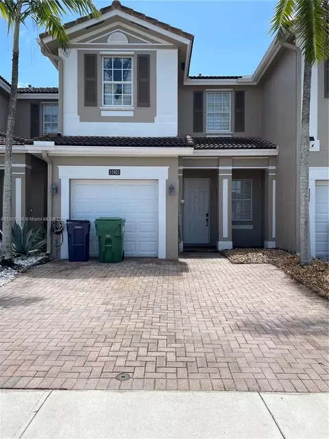 11921 SW 153rd Pl, Miami, FL 33196