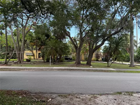 7720 SW 117th St, Pinecrest, FL 33156