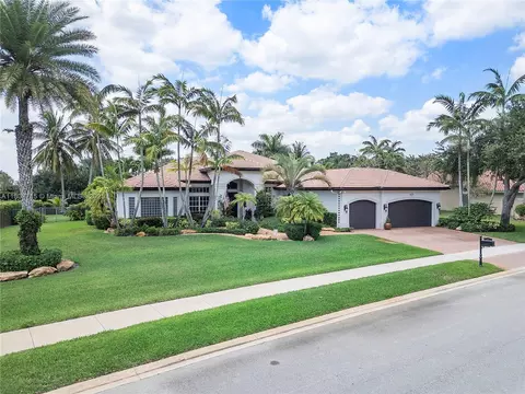 14933 SW 33rd St, Davie, FL 33331
