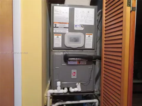 Other - 10017 W Okeechobee Rd #202, Hialeah Gardens, FL 33016 photo 5 of 6