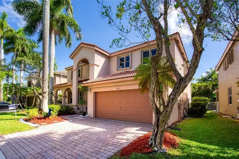 850 Nandina Dr, Weston, FL 33327
