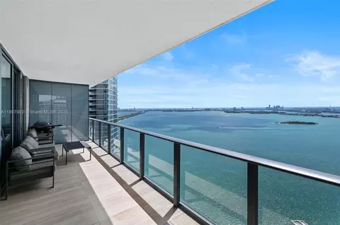 650 NE 32nd St #4101, Miami, FL 33137