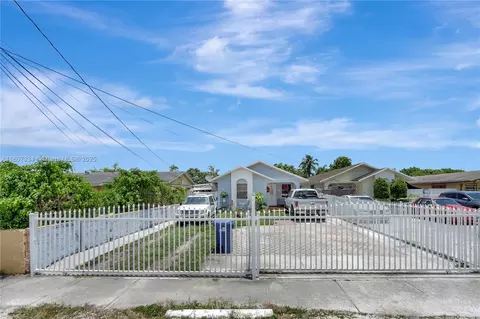 15803 NW 47th Ave, Miami Gardens, FL 33054