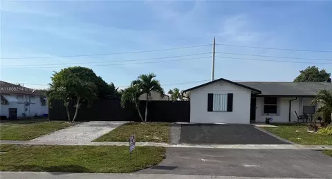 5183 Cannon Way, West Palm Beach, FL 33415