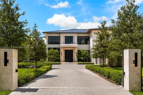 11001 SW 65 Ave, Pinecrest, FL 33156