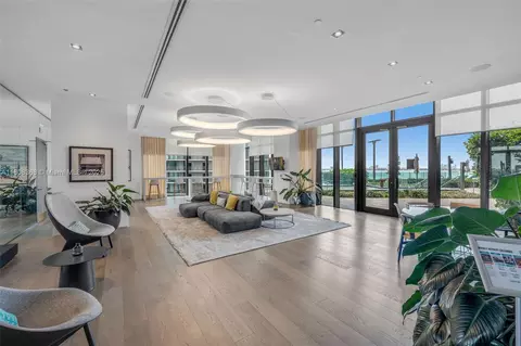 650 NE 32nd St #3708, Miami, FL 33137 photo 32