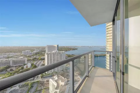 650 NE 32nd St #3708, Miami, FL 33137 photo 9