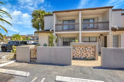 10000 NW 41st St #25, Doral, FL 33178