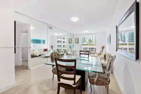 185 SE 14th Ter #1410, Miami, FL 33131